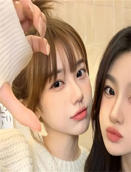 表演艺术解析：《蛇蛋》的角色选择的恰当性与艺术效果 理解表演与导演的配合